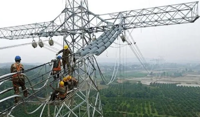 邯郸市光缆与电缆：欧孚光电厂家告诉你“光”与“电”的不同秘密